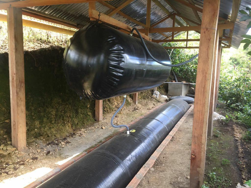 Biodigestor tubular para producción de biogás