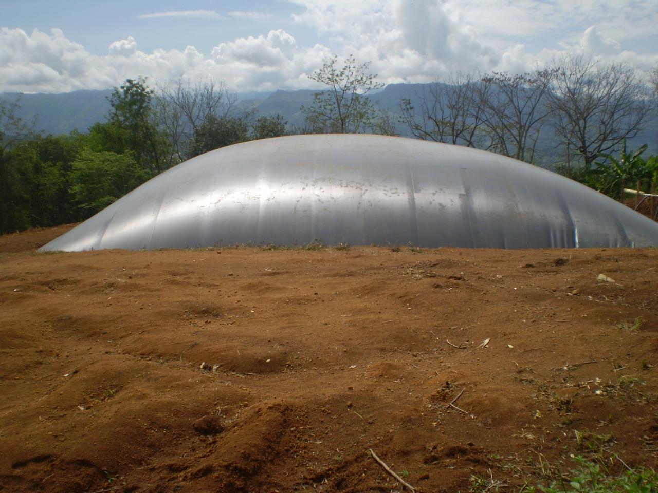 Biodigestor tipo laguna ganadero