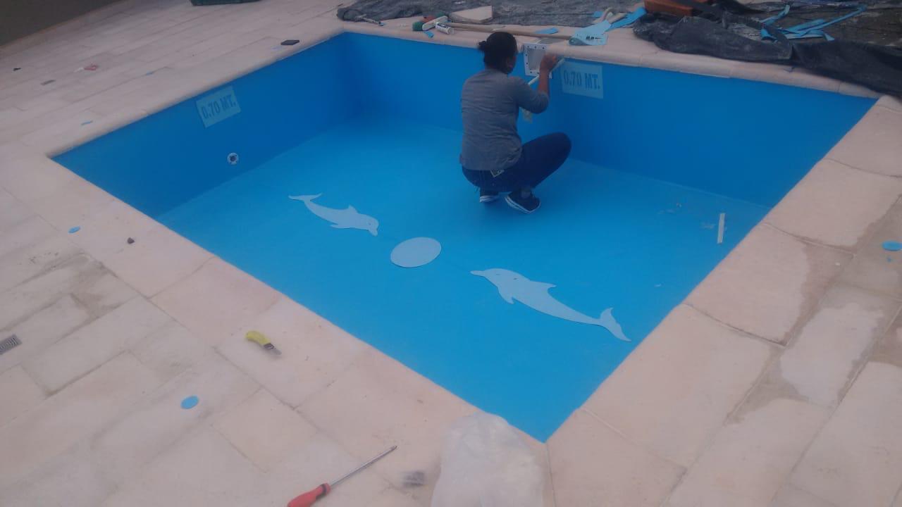 Construcción de piscina rural en geomembrana