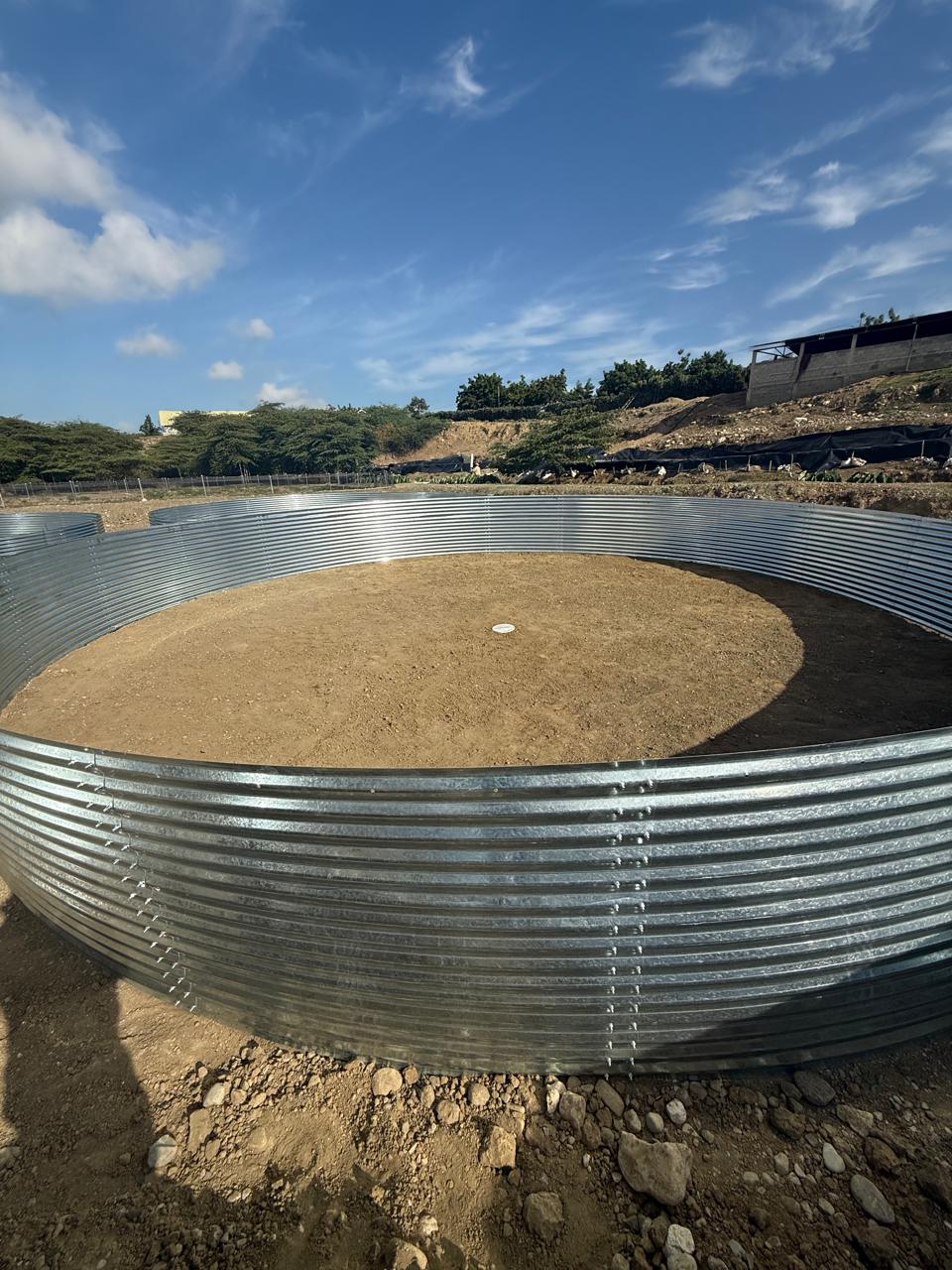 Tanque australiano para riego agrícola